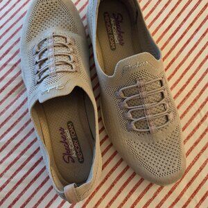 Skechers slip-on sneakers